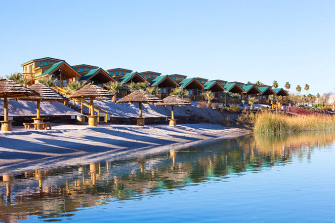 Pirate Cove Resort & Marina Нийдълс Екстериор снимка